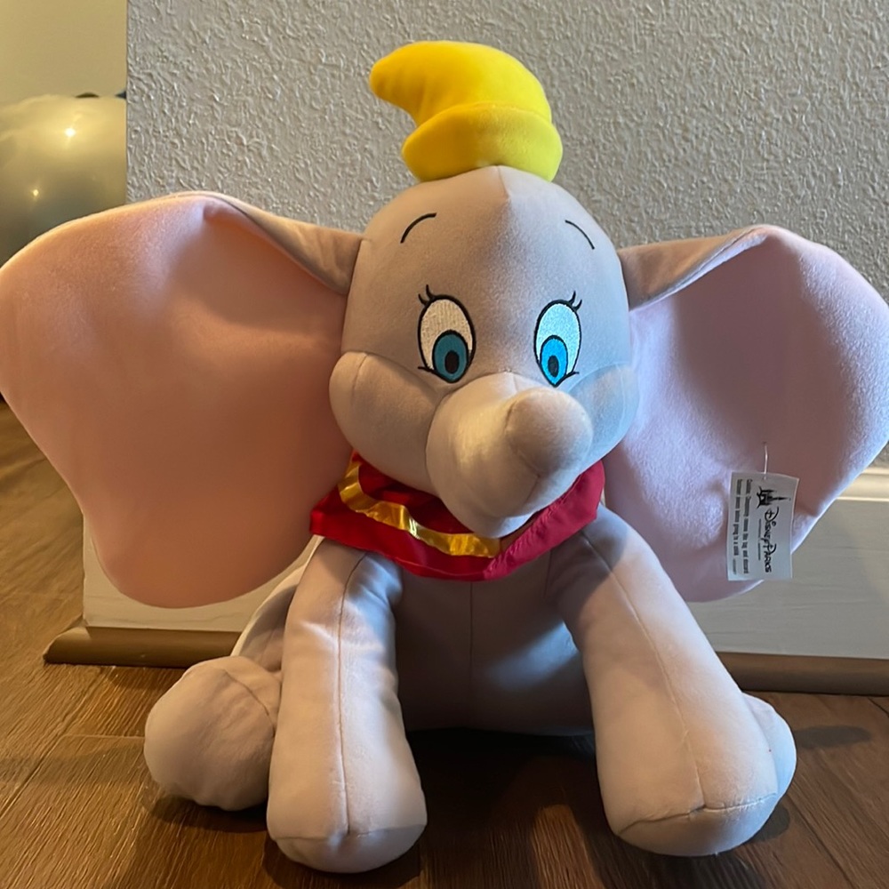 Disney dumbo stuffed animal